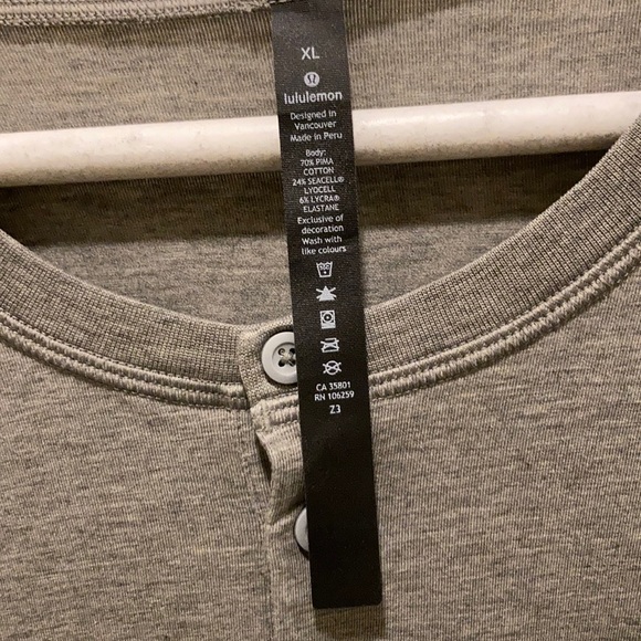 Lululemon Henley T Shirt - Picture 2 of 2